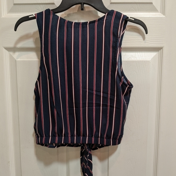 Live To Be Spoiled Tie-Front Scoop Neck Tank Juniors Size Small Women's XS - Picture 5 of 6